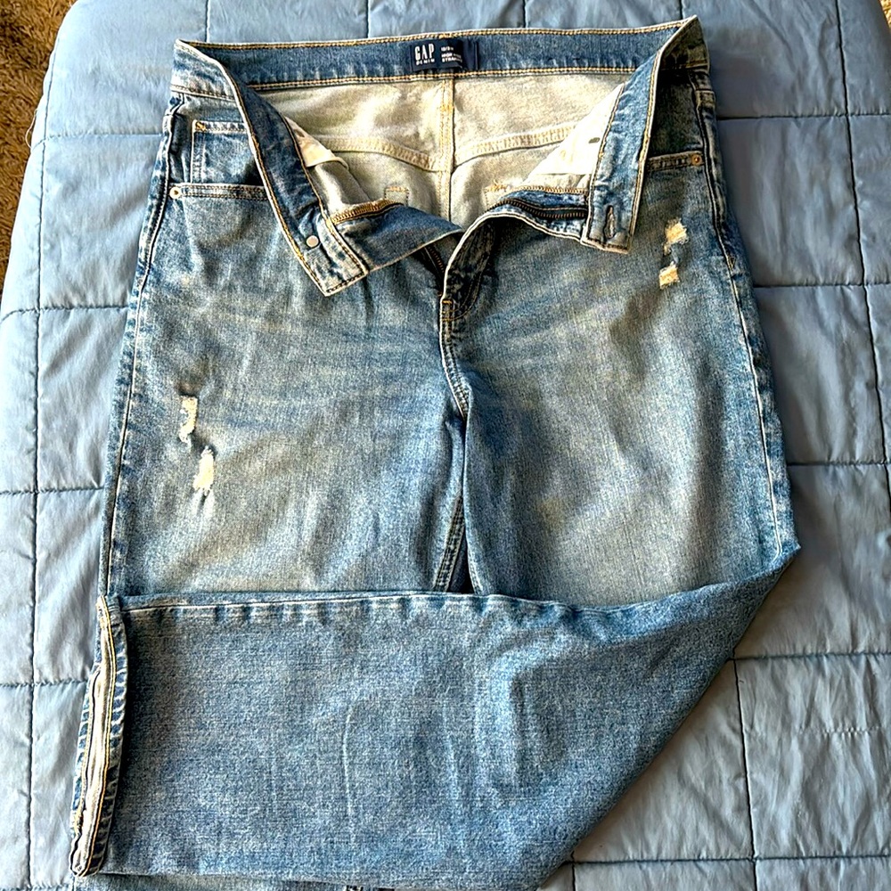 Gap girlfriend jeans. Like new condition